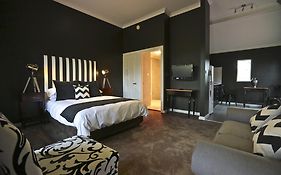 One Paddock Currency Creek Winery Villas